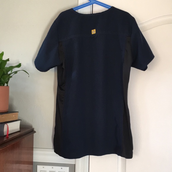 •WonderWink Womens Navy Blue Scrub Top• - Picture 4 of 7